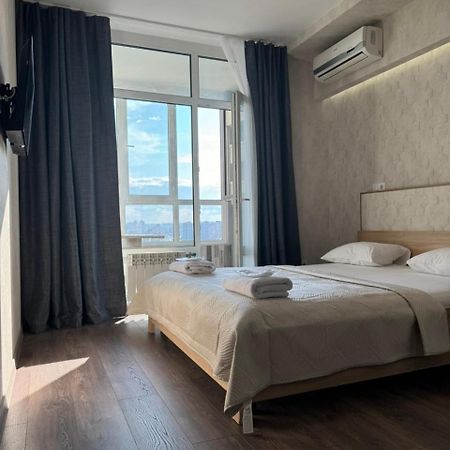 Solo Apartment Virmenska 키예프 외부 사진