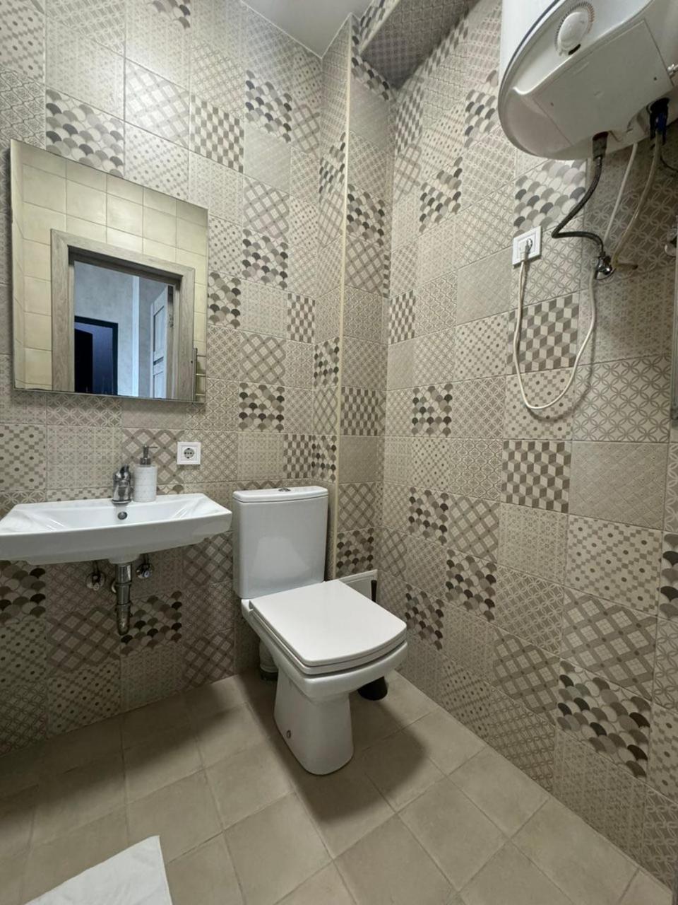 Solo Apartment Virmenska 키예프 외부 사진