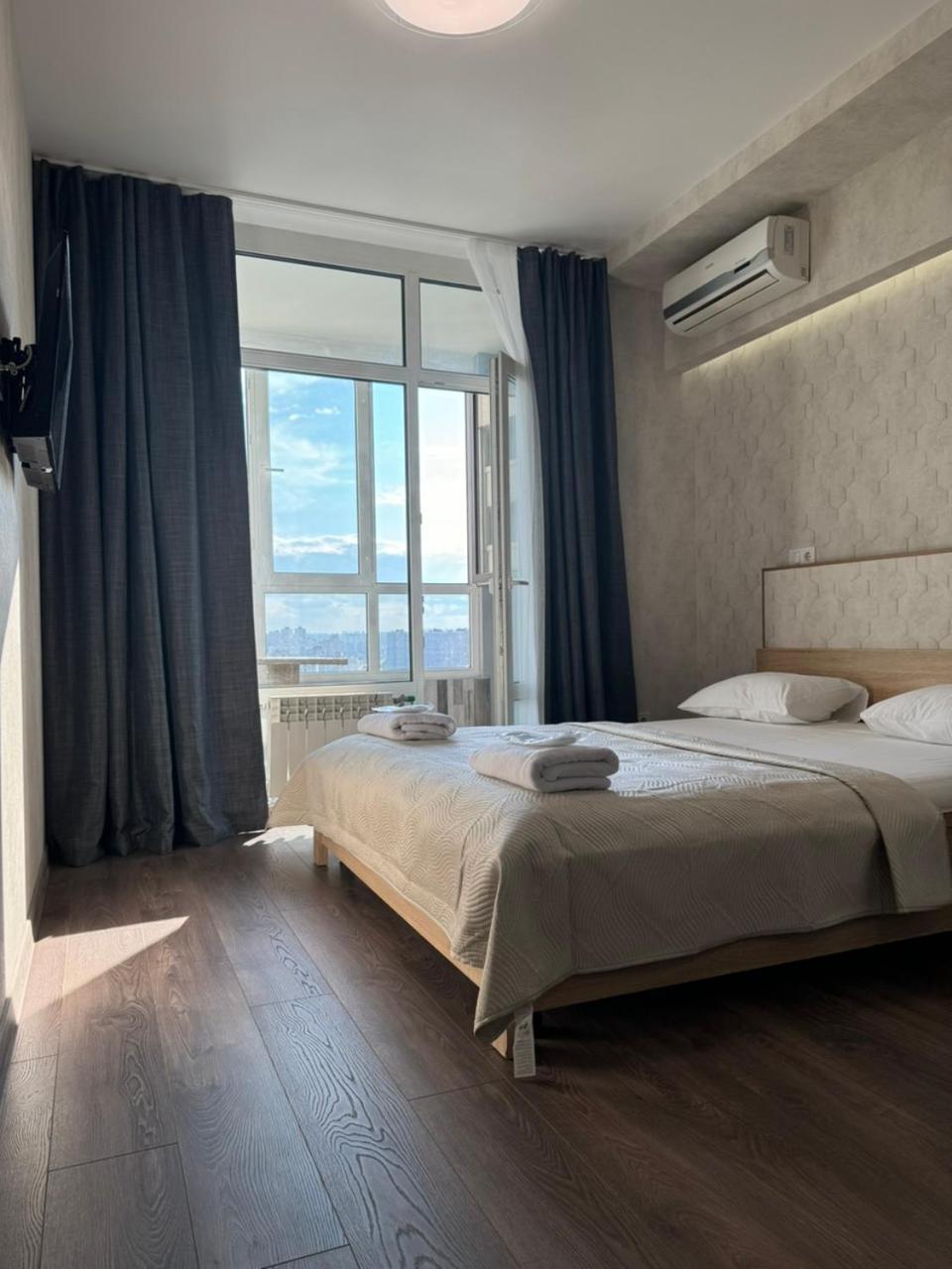 Solo Apartment Virmenska 키예프 외부 사진
